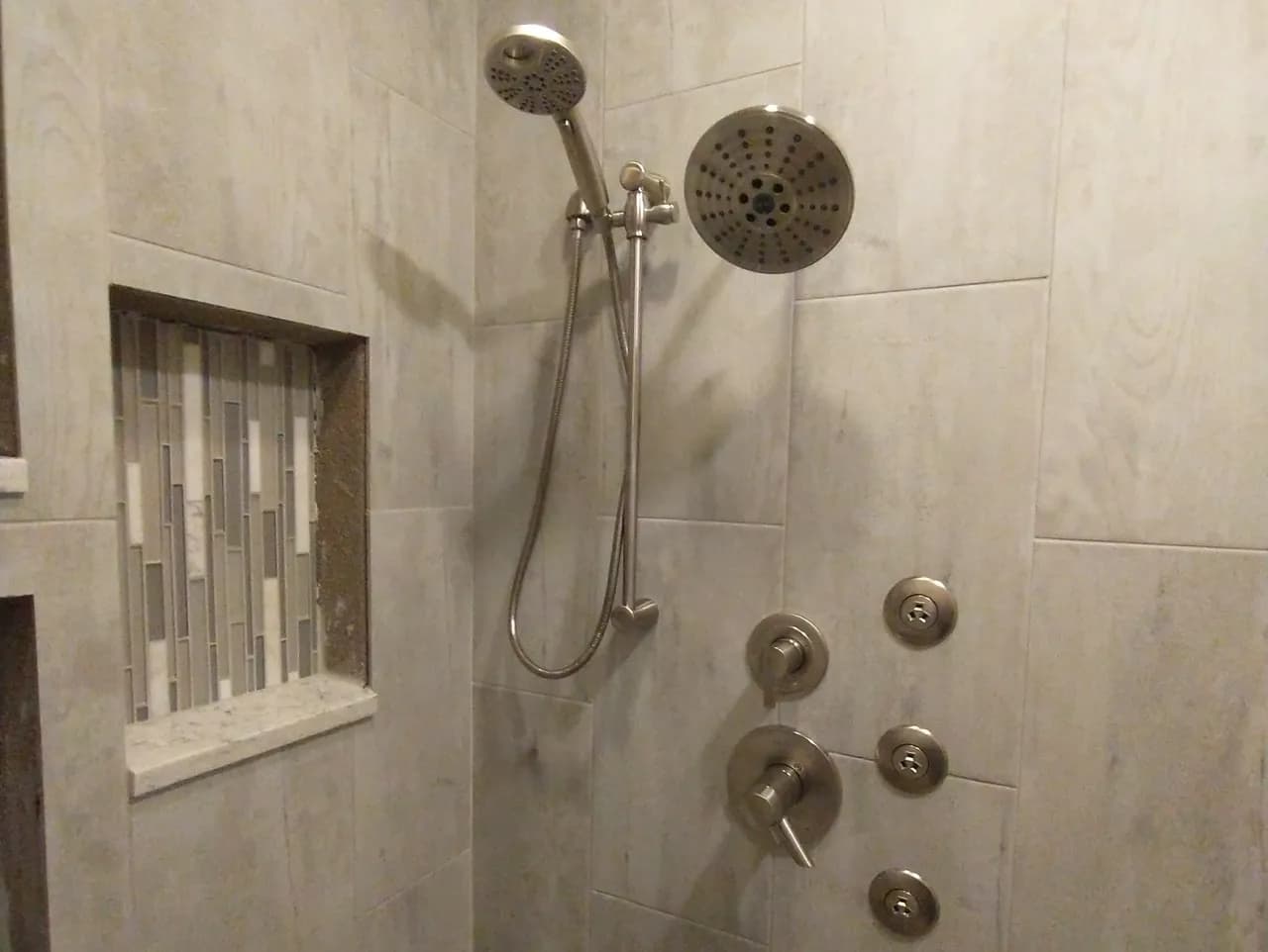 Shower with multiple sprayers